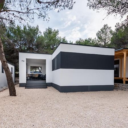 Luxury Mobile Home Pretty Green - Premium - Oaza Mira Resort -50 M From The Beach Drage Exterior foto