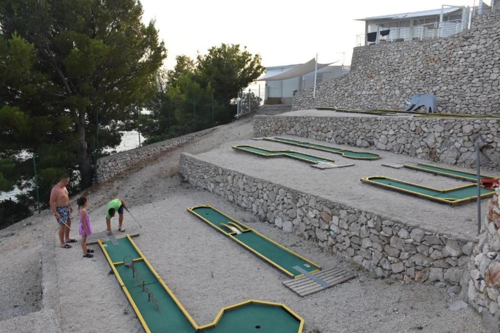 Luxury Mobile Home Pretty Green - Premium - Oaza Mira Resort -50 M From The Beach Drage Exterior foto